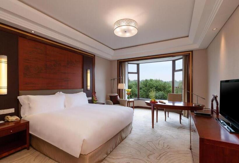 带城市景观的高级房间, Sofitel Hangzhou Westlake