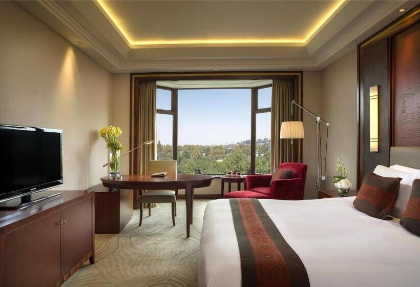 带城市景观的高级房间, Sofitel Hangzhou Westlake