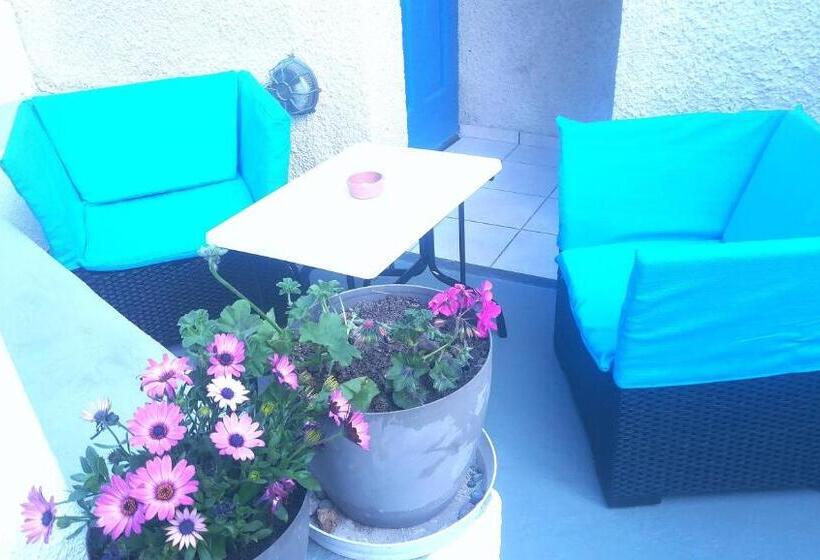 Escritório Estándar, The Best