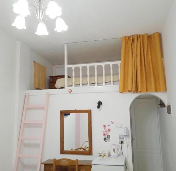 Quarto Familiar, The Best