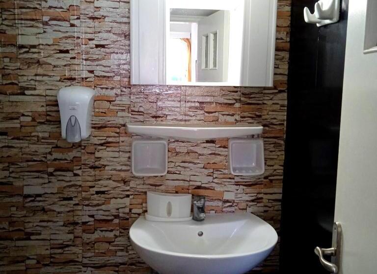 Quarto Estandar Interior, The Best