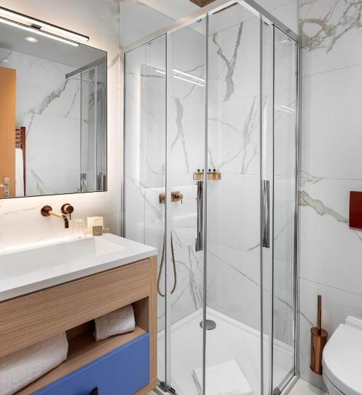 家庭间, Vatel 4 Superior