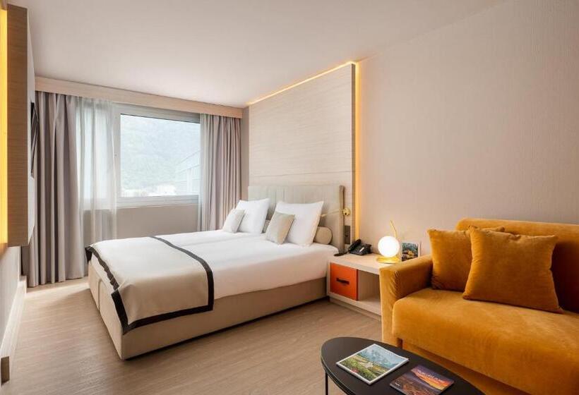 家庭间, Vatel 4 Superior