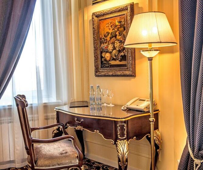 سوییت لوکس, Volgograd