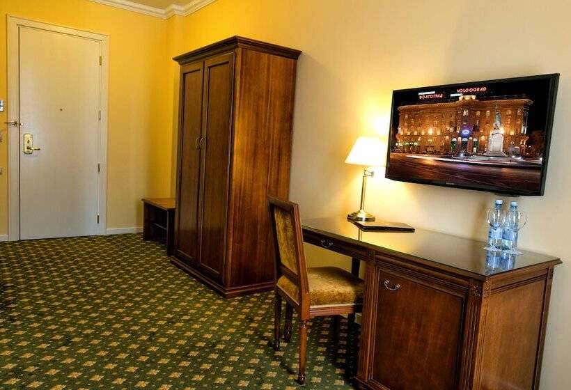 استودیوی استاندارد اینتریور, Volgograd