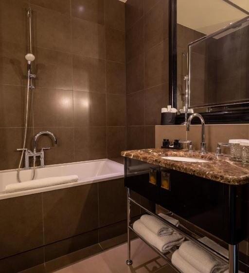 غرفة ديلوكس مطلة على المدينة, The College Hotel Amsterdam, Autograph Collection