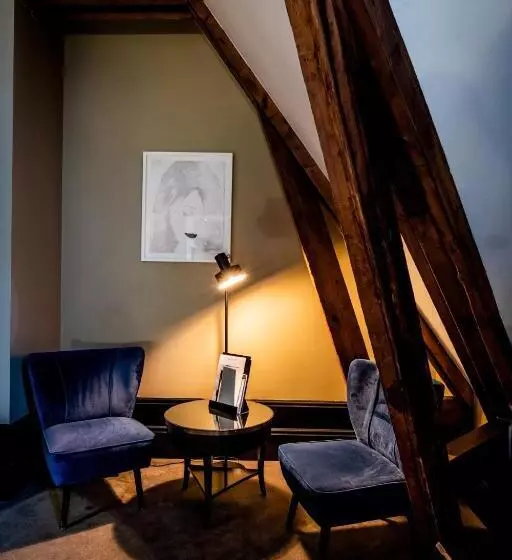 シティビューのデラックスルーム, The College Hotel Amsterdam, Autograph Collection