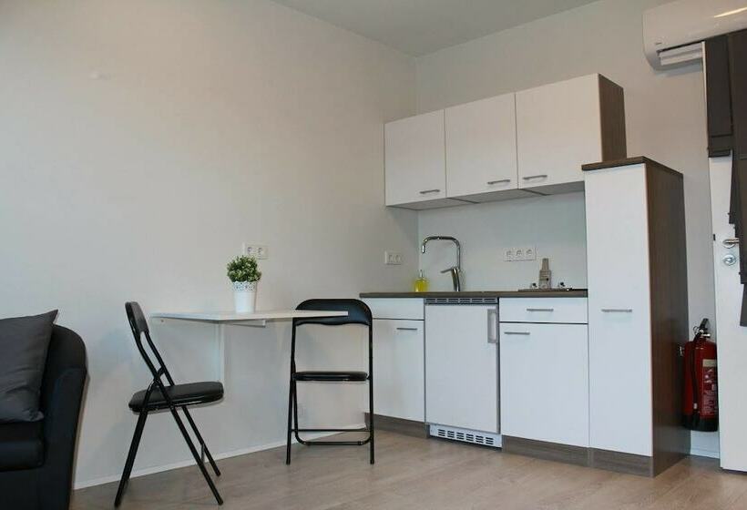 کابین, Laxardalur Cabin