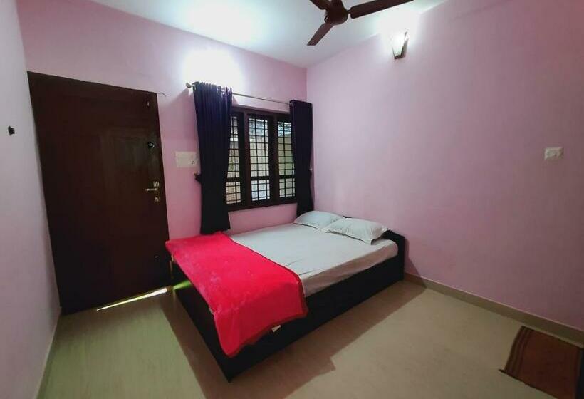 استودیوی سوپریور, Quality Inn Varkala