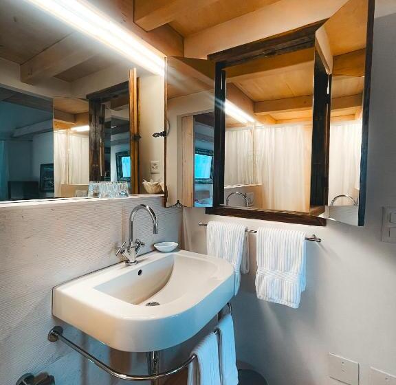 Standardrum, Case Di Sotto, House & Breakfast