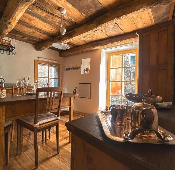 Standardrum, Case Di Sotto, House & Breakfast