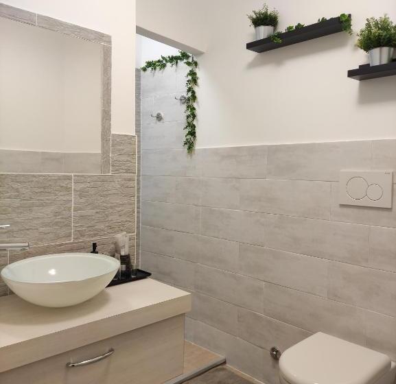 آپارتمان 1 خوابه, Villa Ada