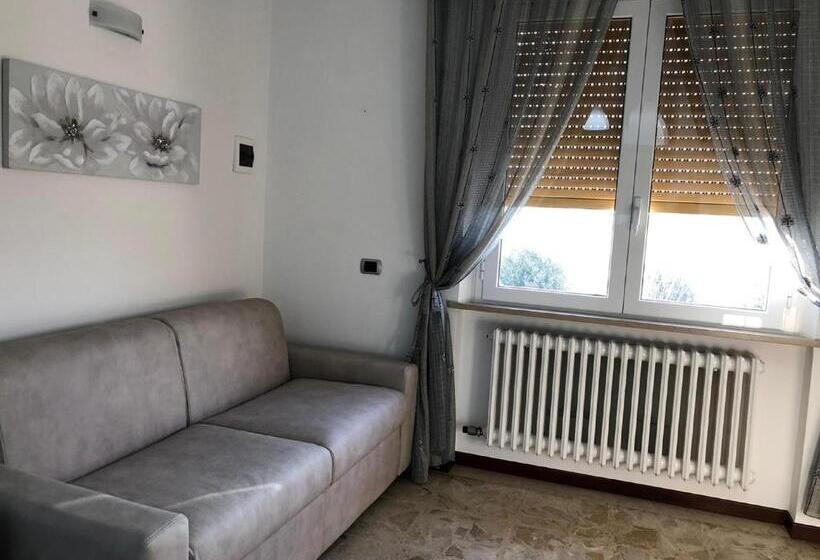 آپارتمان 1 خوابه, Villa Ada