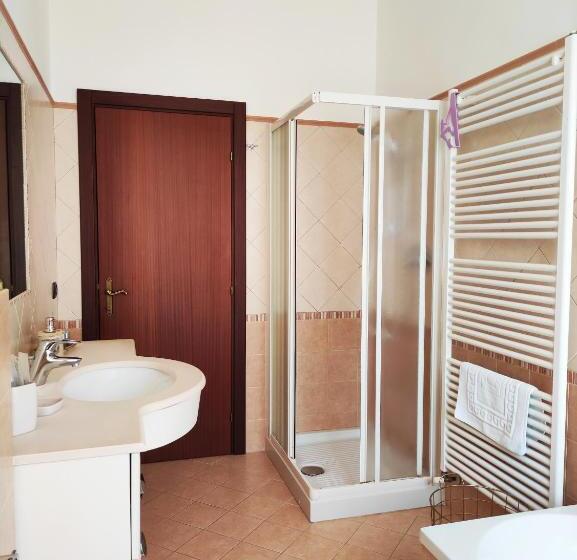 اتاق استاندارد, Villa Ada