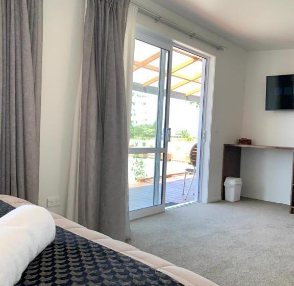 חדר סטנדרט, Woodstock