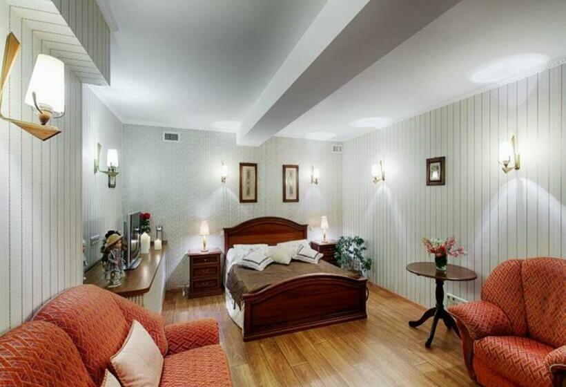 Standard Stúdió Szoba, Khreschatyk Suites