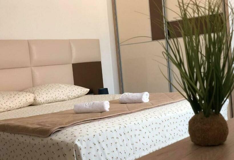 اتاق استاندارد, As Apartments