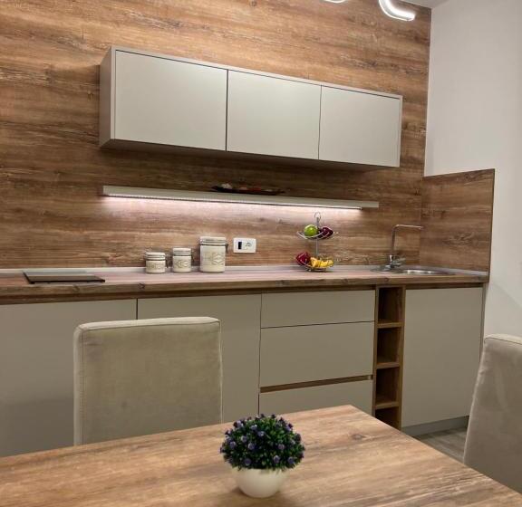 آپارتمان لوکس 1 خوابه, As Apartments