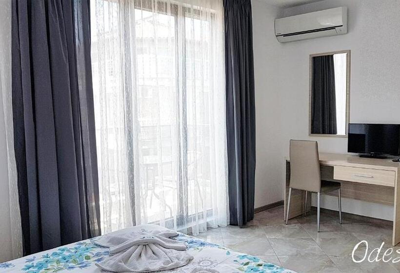 Студия Стандарт, Guesthouse Odesos