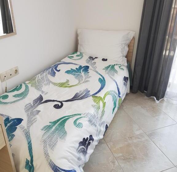 Студия Стандарт, Guesthouse Odesos
