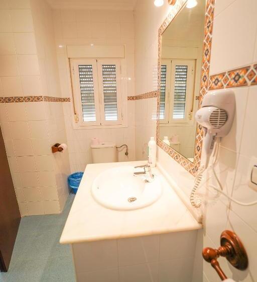 スタンダードルーム, Hostal Los Mellizos