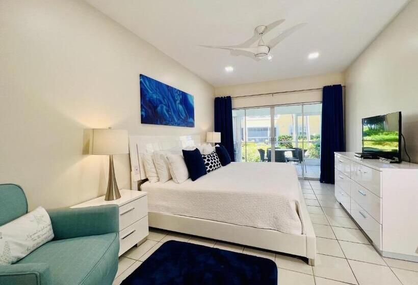 低层单卧公寓, Regal Beach Club