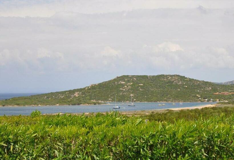 침실 2개 바다 전망 아파트, Residence Cala Petralana