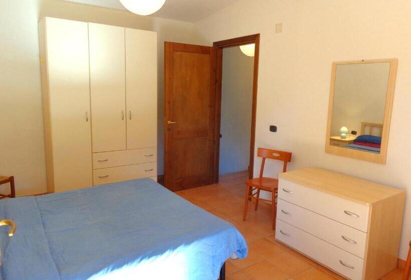 침실 2개 바다 전망 아파트, Residence Cala Petralana