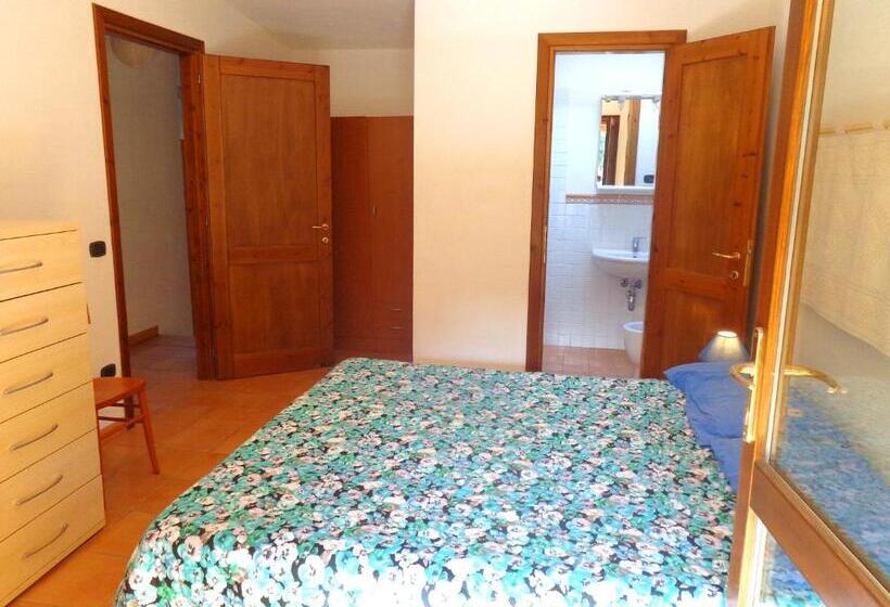 침실 2개 바다 전망 아파트, Residence Cala Petralana