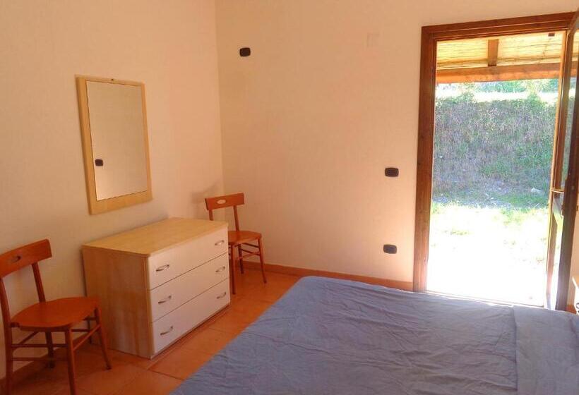 침실 2개 바다 전망 아파트, Residence Cala Petralana