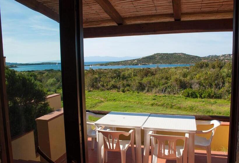 침실 2개 바다 전망 아파트, Residence Cala Petralana