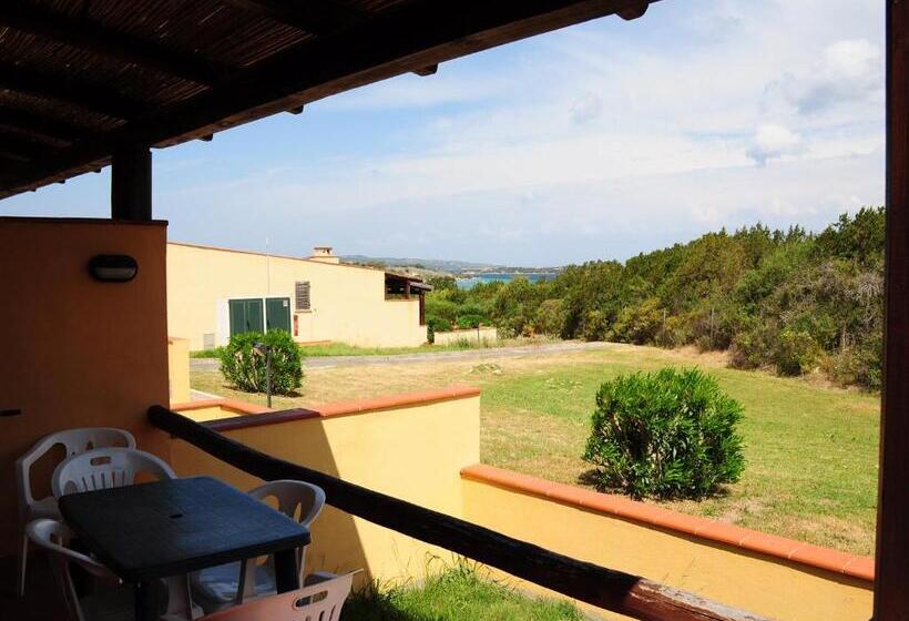 2침실 아파트 측면 바다 전망, Residence Cala Petralana