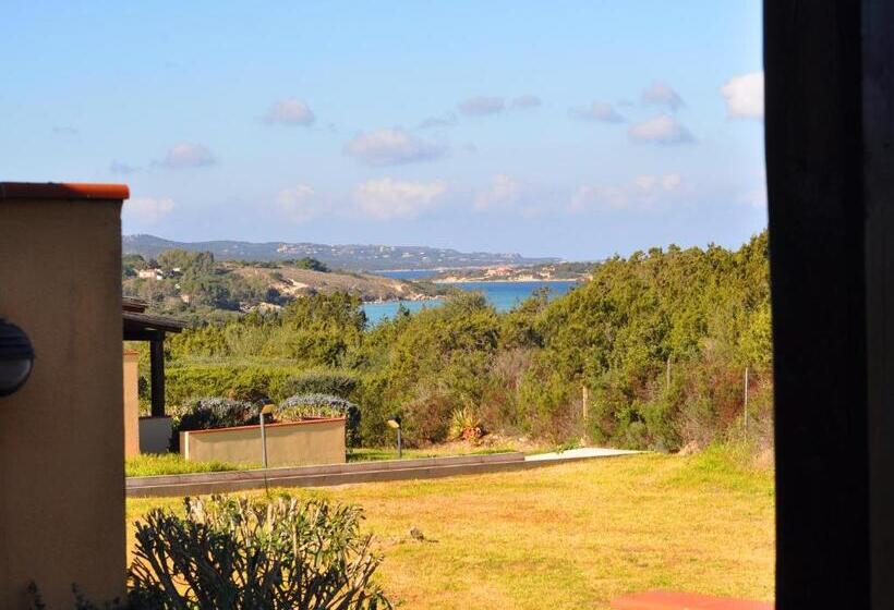 2침실 아파트 측면 바다 전망, Residence Cala Petralana