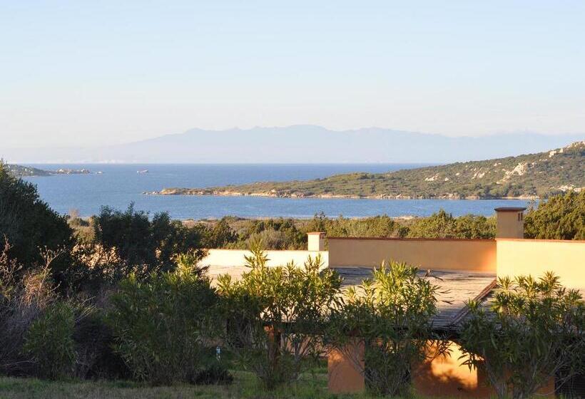 2침실 아파트 측면 바다 전망, Residence Cala Petralana