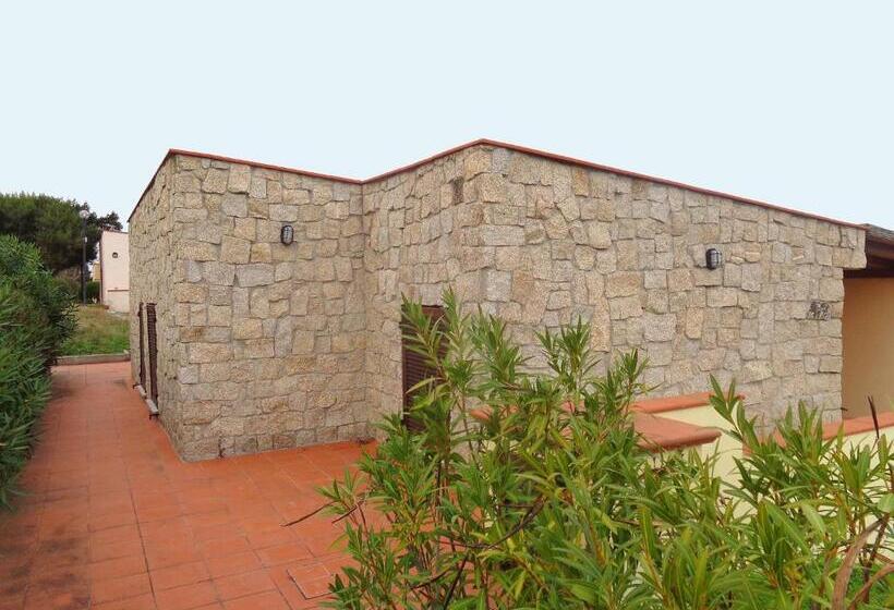ویلای 1 خوابه با چشم‌انداز دریا, Residence Cala Petralana