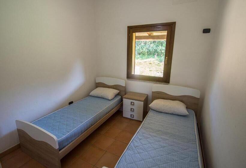 شقة غرفة واحدة مطلة على البحر, Residence Cala Petralana