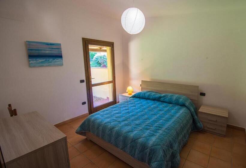 آپارتمان 1 خوابه با چشم‌انداز دریا, Residence Cala Petralana