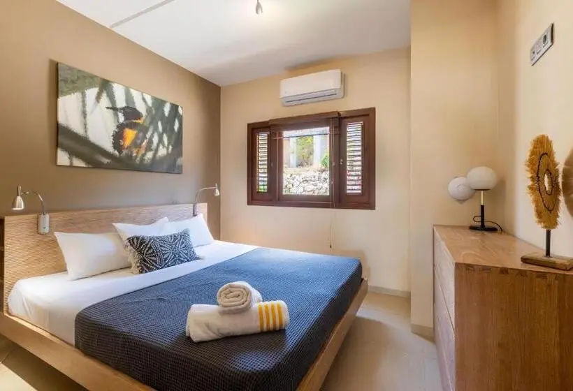 آپارتمان دوبلکس 1 خوابه, Spanish Water Apartments
