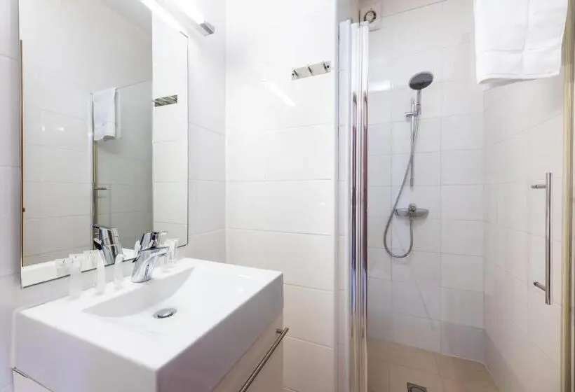 آپارتمان دوبلکس 1 خوابه, Spanish Water Apartments