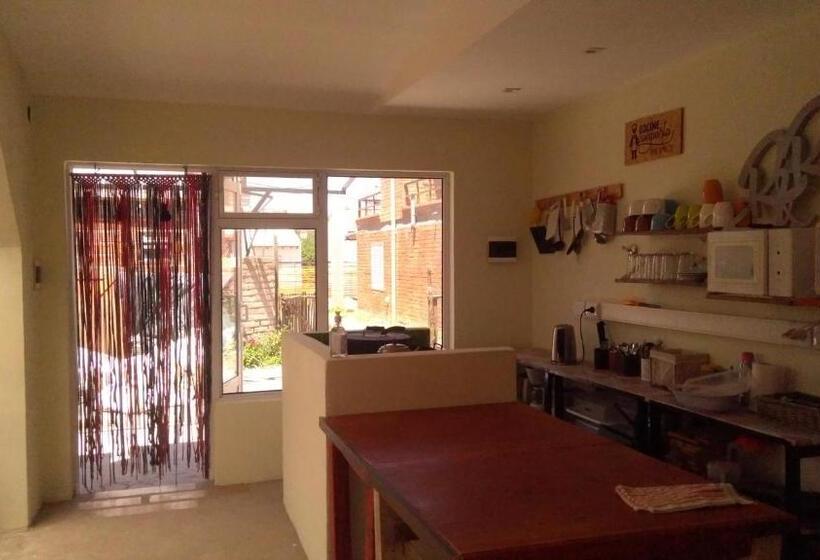 스탠다드 룸 공동 욕실, Ruca Kiñe Hostel