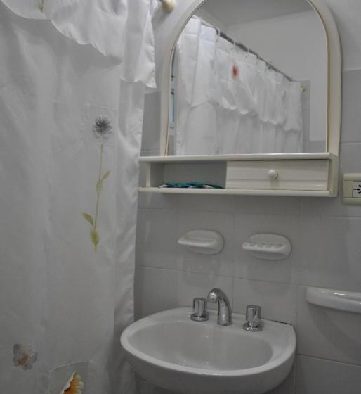 스탠다드 룸 공동 욕실, Ruca Kiñe Hostel