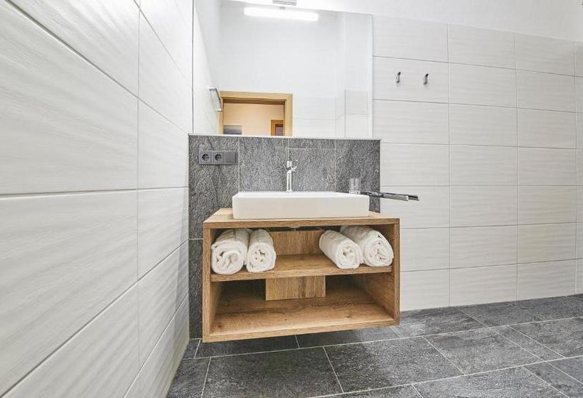 Апартаменты Премиум 1 Спальня, The Peak Hochkönig