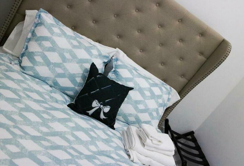 جناح, 9br Sleeps 19. Amazing Deal!!