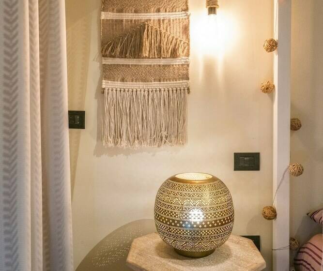 اتاق لوکس, Vinto House Salerno Downtown