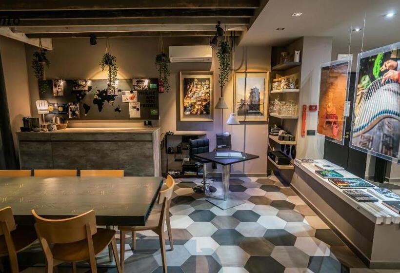 اتاق لوکس, Vinto House Salerno Downtown