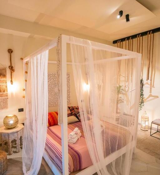 اتاق لوکس, Vinto House Salerno Downtown