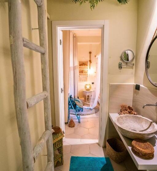 اتاق لوکس, Vinto House Salerno Downtown