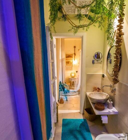 اتاق لوکس, Vinto House Salerno Downtown