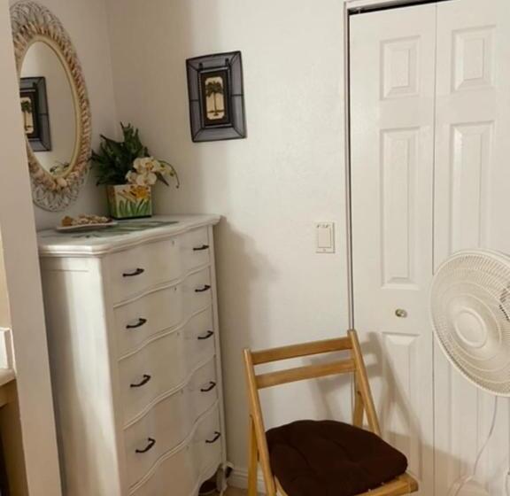 Студия Стандарт, Kalama Room