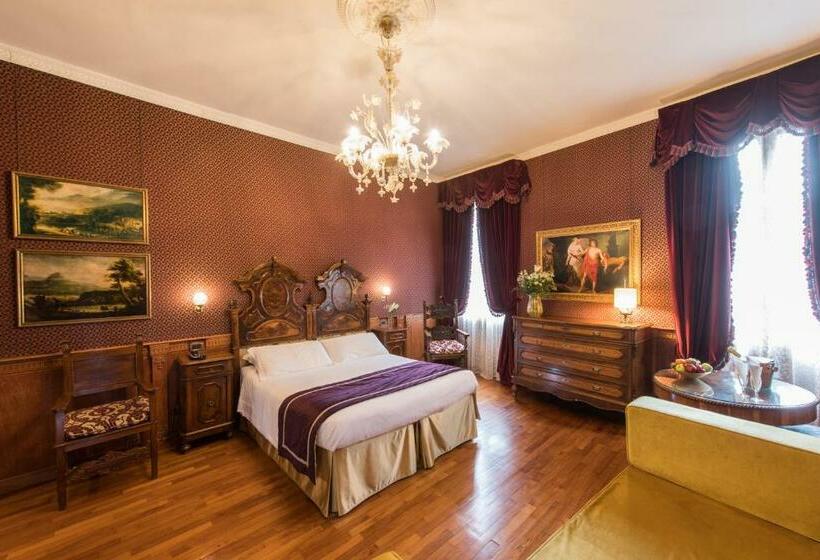 اتاق سوپریور با چشم‌انداز, Casa Nicolo Priuli